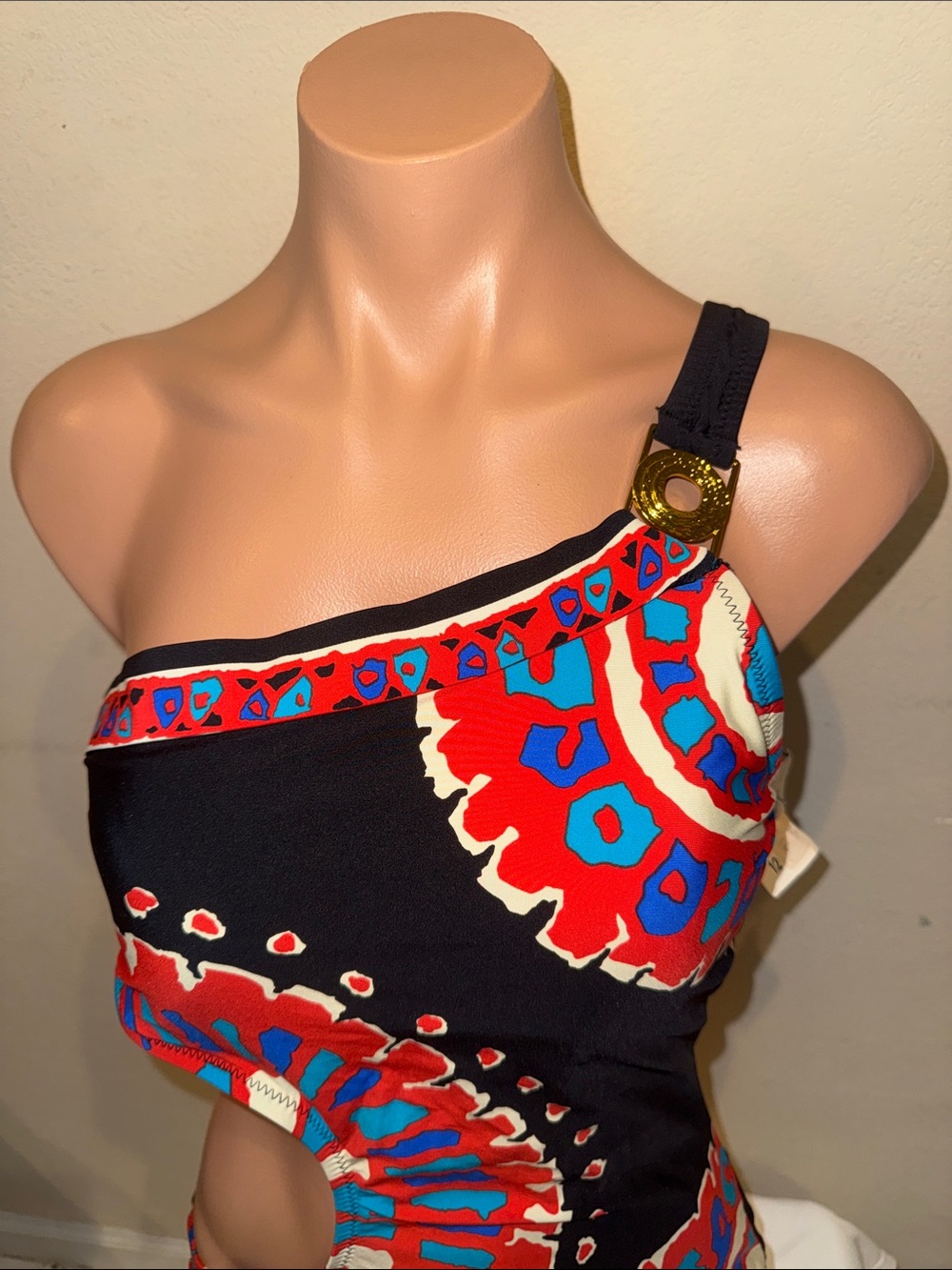 NWT Trina Turk one piece swimsuit one shoulder size 12 - Picture 3 of 4
